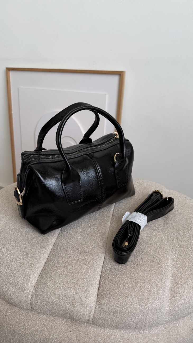 DP KELLY BLACK BAG