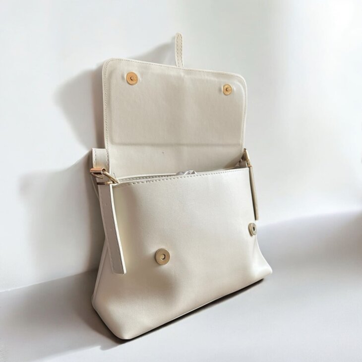 DP SIA CREAM BAG - Image 5