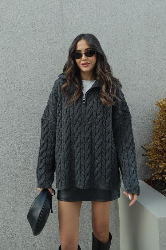 DP wool grey sweater