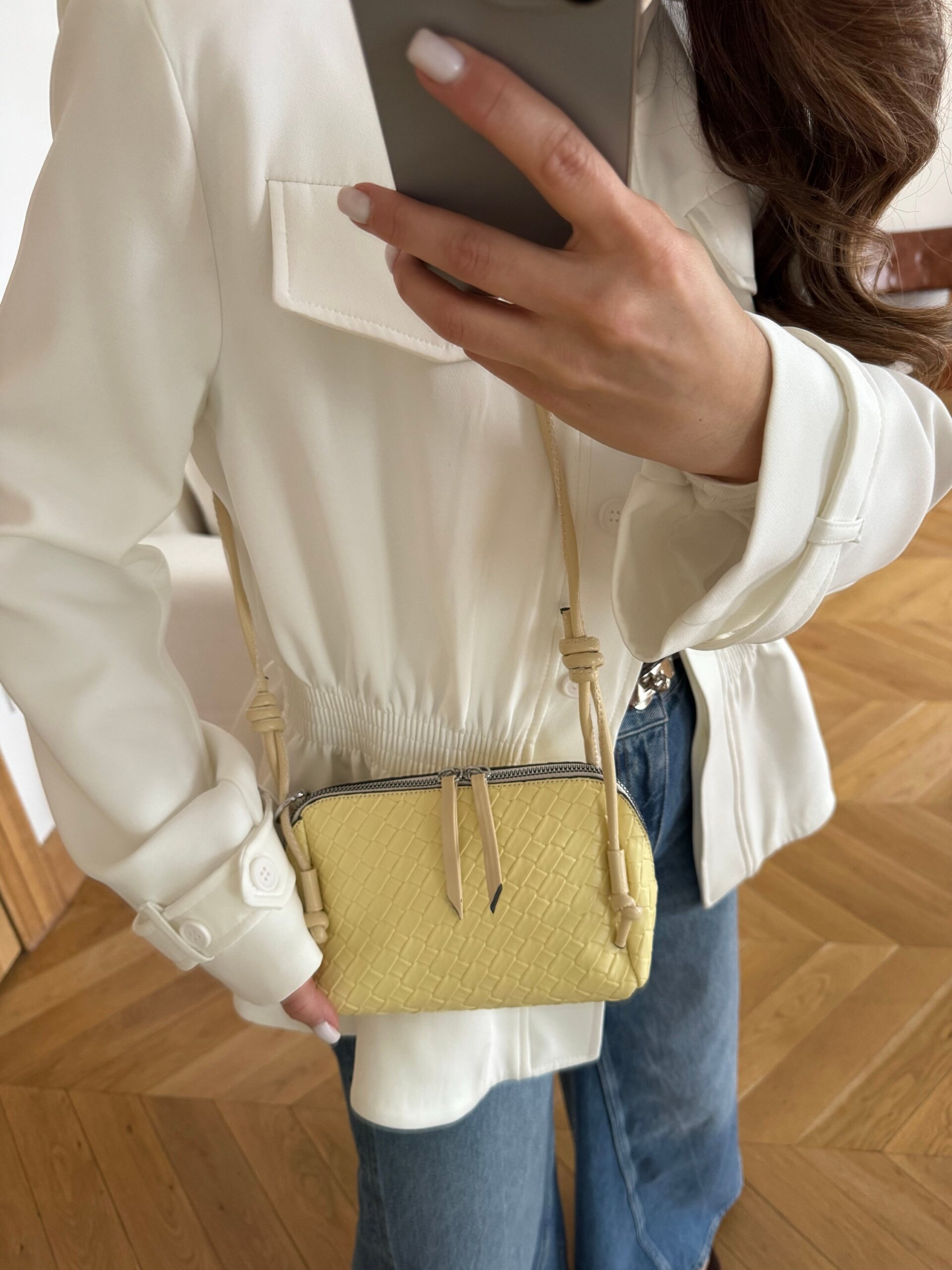 DP Mari butter yellow bag